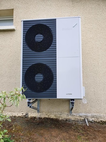 Installation d'une Pompe à chaleur Air/Eau Vaillant (chauffage et production d'Ecs)