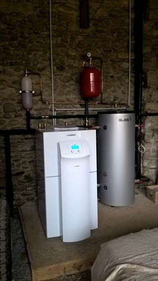 Rénovation - Pompe à chaleur Eau glycolée Eau - VAILLANT VWS 141 2