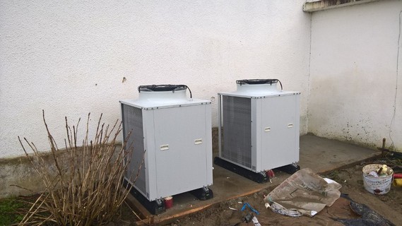 Rénovation - Pompe à chaleur Air Eau - ARKTEOS AJPAC 200 W exterieur